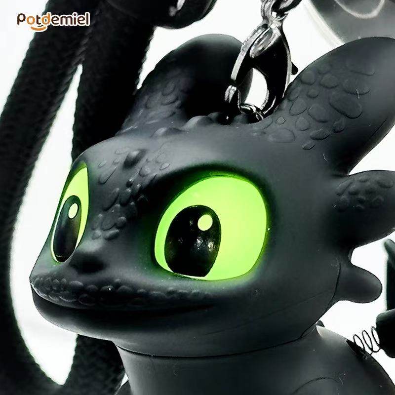 Car Accessories Website - Ornement d'intérieur de voiture mignon et